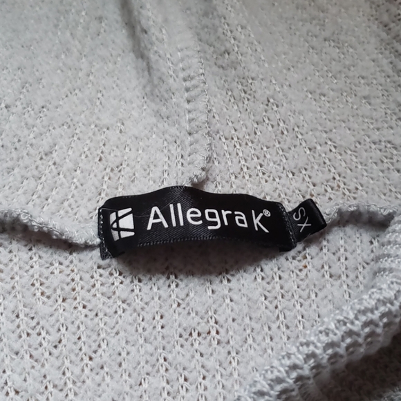 Soft Hooded Sweater - XS - Picture 3 of 4